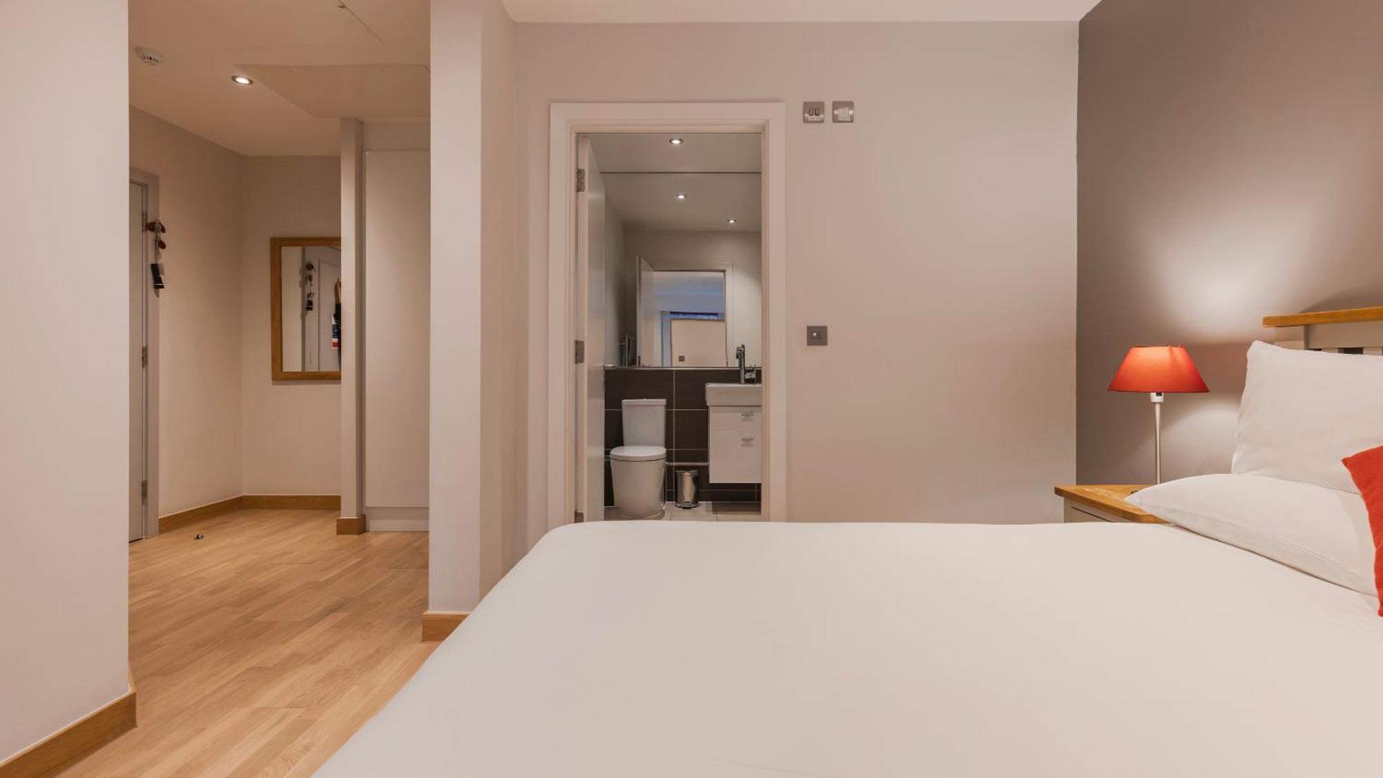 Barbican Serviced Apartments By Lovelystay London Zimmer foto